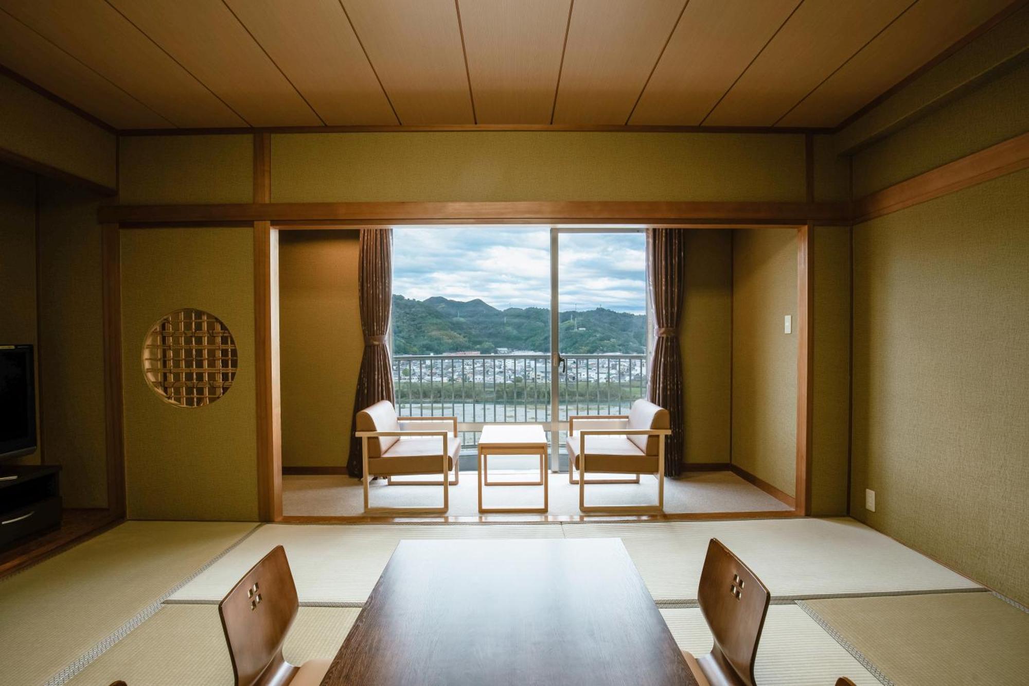 Kamenoi Kochi Ryokan Ino